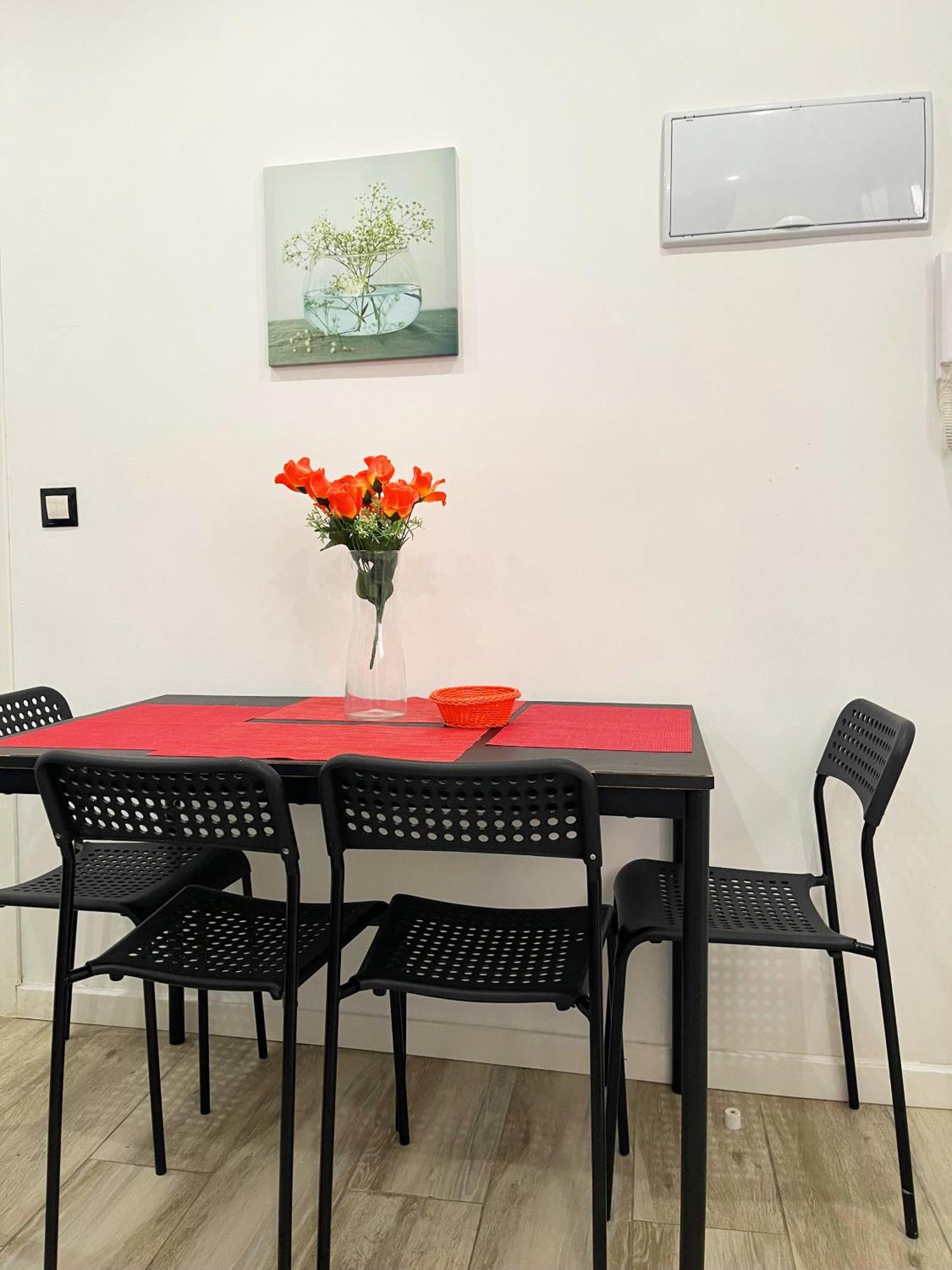 Apartments Near Metro Μαδρίτη Εξωτερικό φωτογραφία