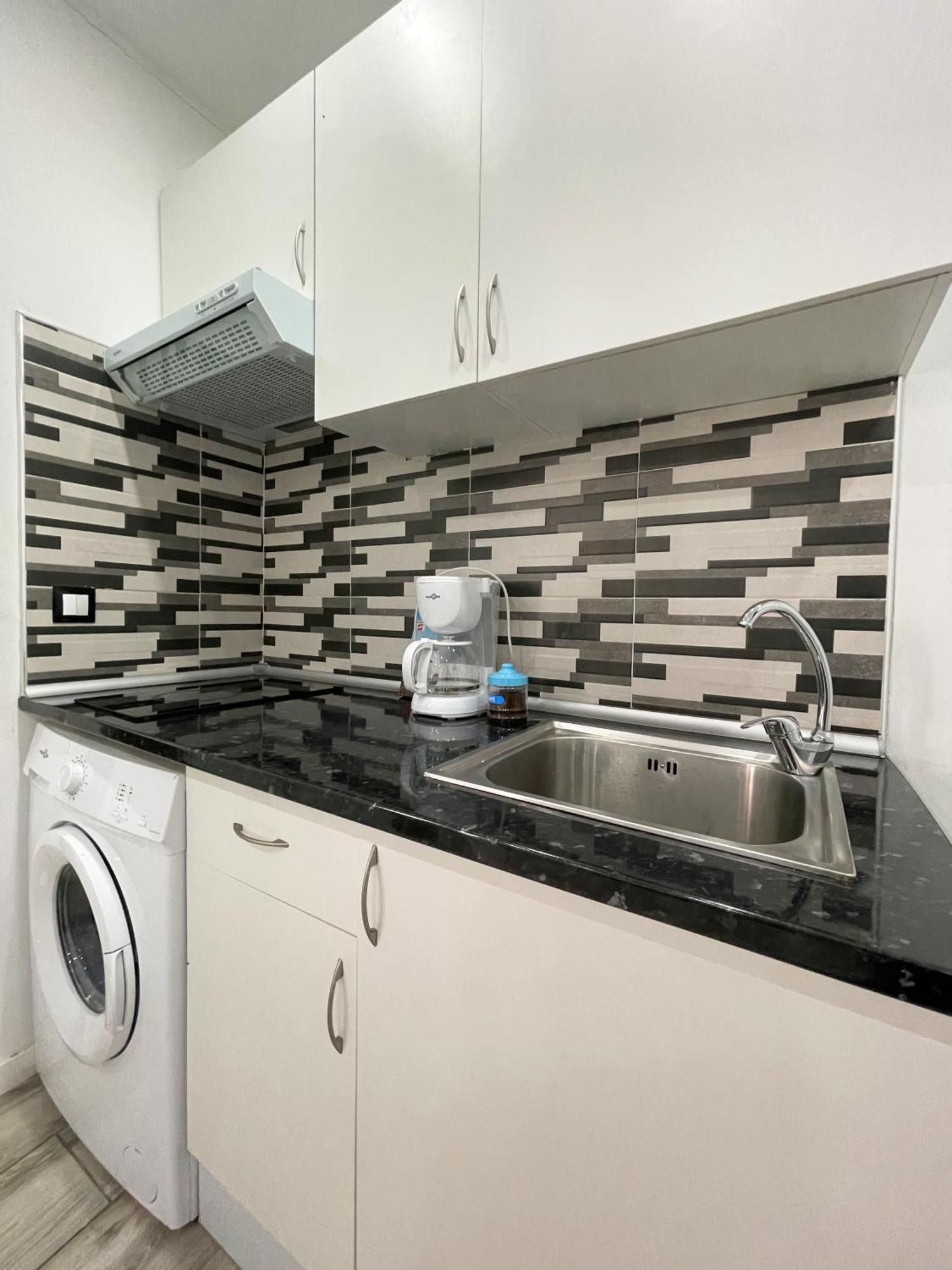 Apartments Near Metro Μαδρίτη Εξωτερικό φωτογραφία